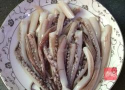 孜然鱿鱼须的做法图解2