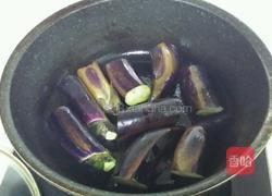 茄子炖土豆的做法图解1