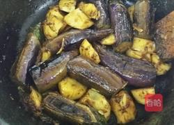 茄子炖土豆的做法图解4