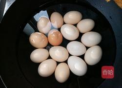 红酒酱鸡蛋的做法图解2