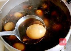 红酒酱鸡蛋的做法图解9