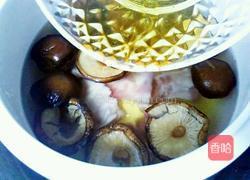 香菇煲排骨的做法图解11