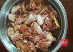 简易的黄焖鸡的做法图解1