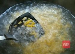 意大利面(鳀鱼蕃茄干蝴蝶面)的做法图解4