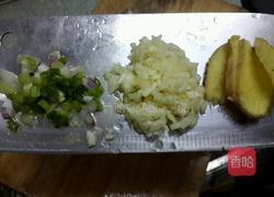 香煎红腊鱼的做法图解3