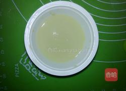 香菇肉馅芝麻饼的做法图解2