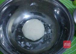 香菇肉馅芝麻饼的做法图解3