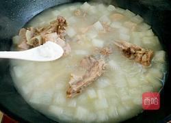 清炖大骨头萝卜汤的做法图解5