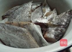 糖醋带鱼的做法图解1