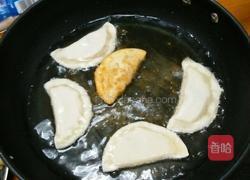 猪肉大白菜煎饺的做法图解5