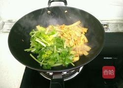 香芹炒腐竹的做法图解5
