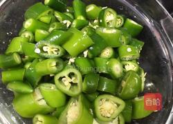 麻辣双椒鸡的做法图解2