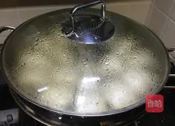 Illustration of how to make black sesame and brown sugar steamed buns 11