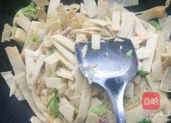 炒绿豆皮饼的做法图解3