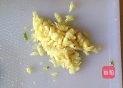 蒜蓉枸杞茼蒿汤的做法图解4