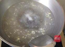 蒜蓉枸杞茼蒿汤的做法图解6