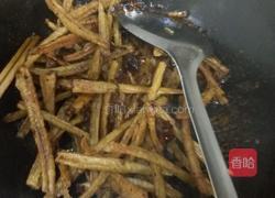 干煸藕丝的做法图解8