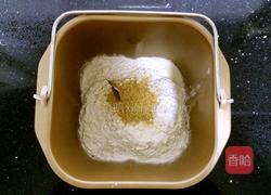 小麦胚芽热狗面包的做法图解3