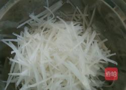 凉拌白萝卜的做法图解2