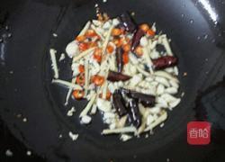 荷兰豆炒鱿鱼的做法图解4