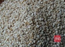 菊花芝麻茶的做法图解3