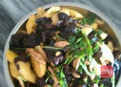 木耳苹果炒瘦肉的做法图解6