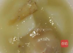 鱼干萝卜猪蹄汤的做法图解4