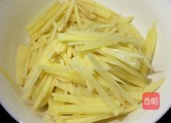 酸甜马铃薯的做法图解1