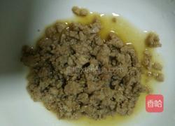 肉粒炒玉米的做法图解3