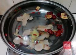 土茯苓鸡汤的做法图解4