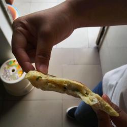 小麦草鲜肉饼的做法[图]