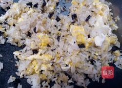 姜葱榄角炒蛋饭的做法图解7