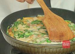 有荤有素的煎饼的做法图解10