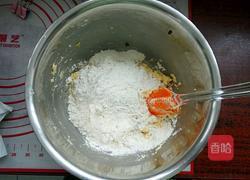 重磅百香果蛋糕的做法图解5