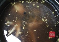 猪蹄鸡爪冻的做法图解3