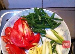 半煎煮鱼的做法图解1