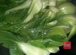 耗油肉丁油菜的做法图解2