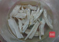 腐竹白果猪肚汤的做法图解5