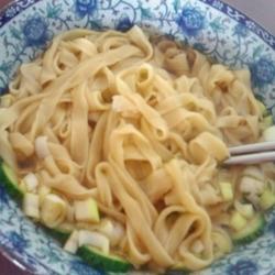 胡萝卜面的做法[图]