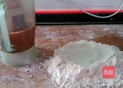 胡萝卜面的做法图解1