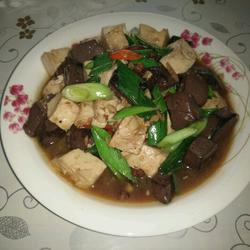 麻辣红白豆腐的做法[图]