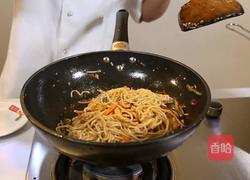 肉丝炒面的做法图解8
