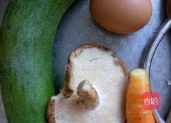 萝卜香菇饼的做法图解1