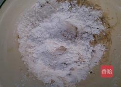 蕉薯金线虫面包的做法图解1