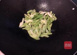 排骨炒西芹菜的做法图解10