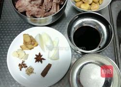 板栗烧排骨的做法图解1