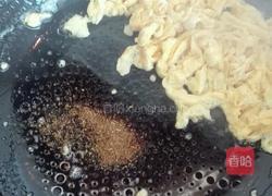 尖椒鸡蛋炒粉皮的做法图解7