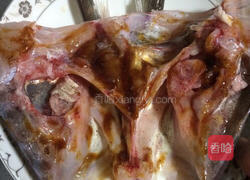 剁椒鱼头的做法图解3