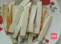 莴笋香干炒腊肉的做法图解2