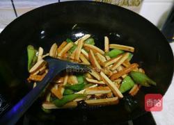 豆干炒辣椒的做法图解7